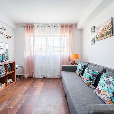 Guestready - A Brilliant Stay Near Alma Mall Коимбра Экстерьер фото