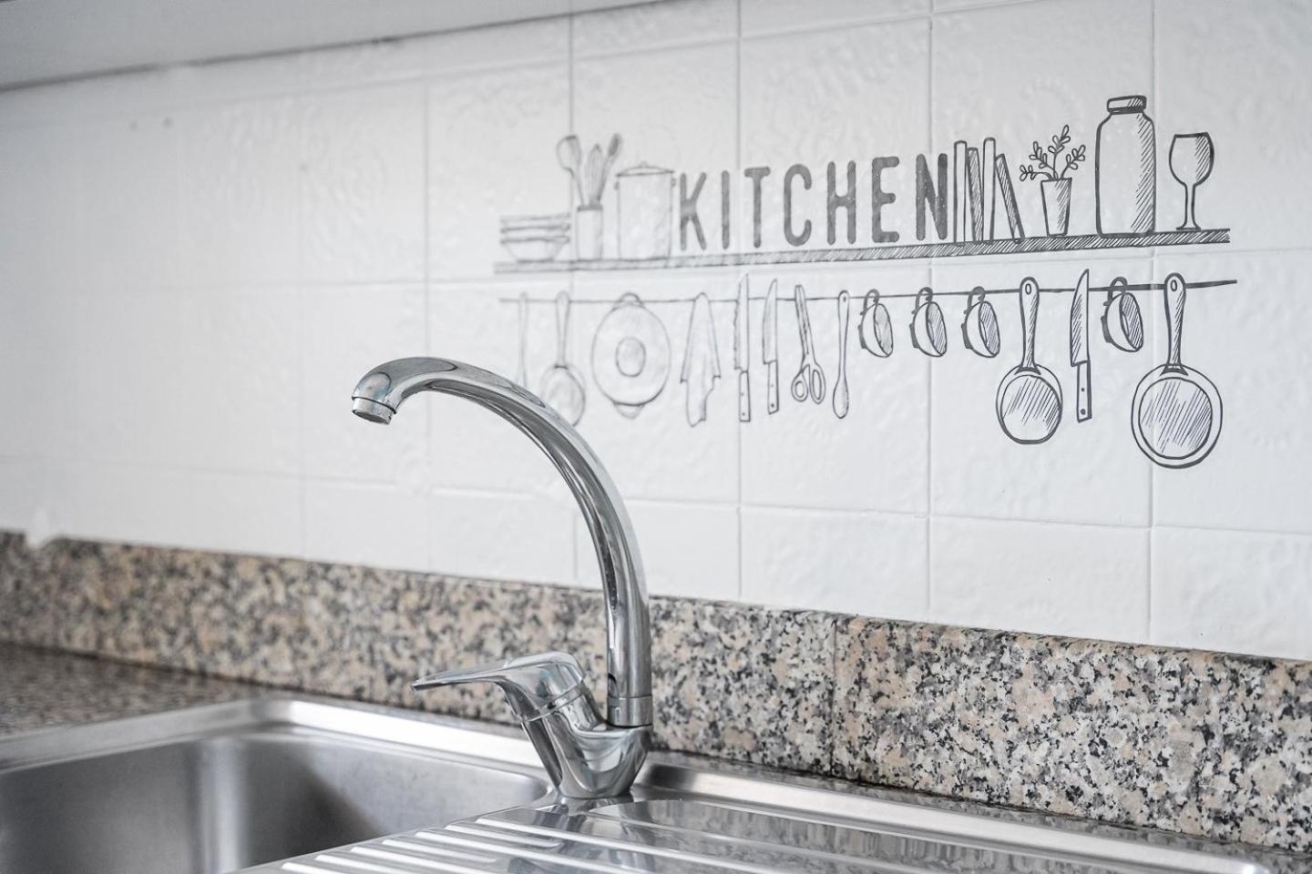 Guestready - A Brilliant Stay Near Alma Mall Коимбра Экстерьер фото